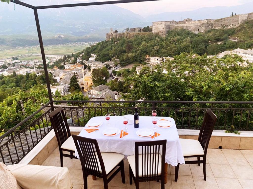 Inn Cloud Gjirokaster photo 2