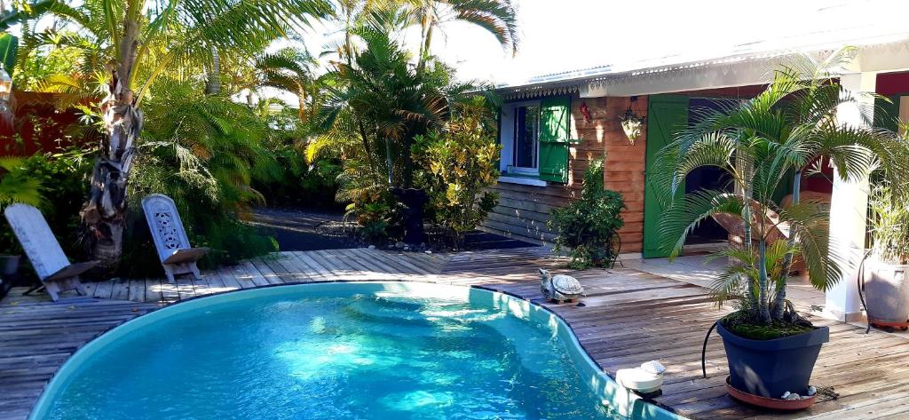 Heliconia Guest House