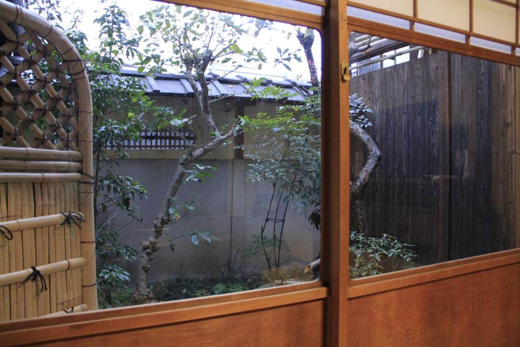Demizu Machiya - Tap to explore photos