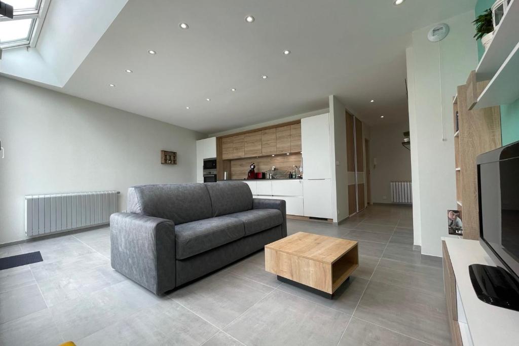 Luxury apartment with exceptional view on the Cher river photo 1