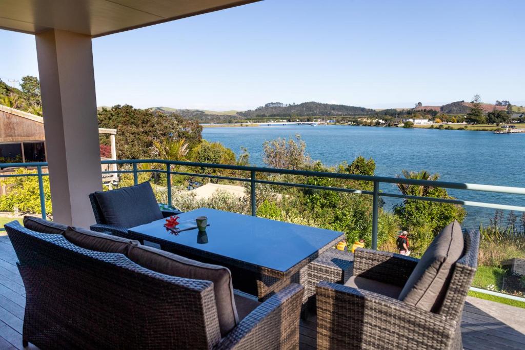 Soul Retreat - Cable Bay Holiday Home photo 2