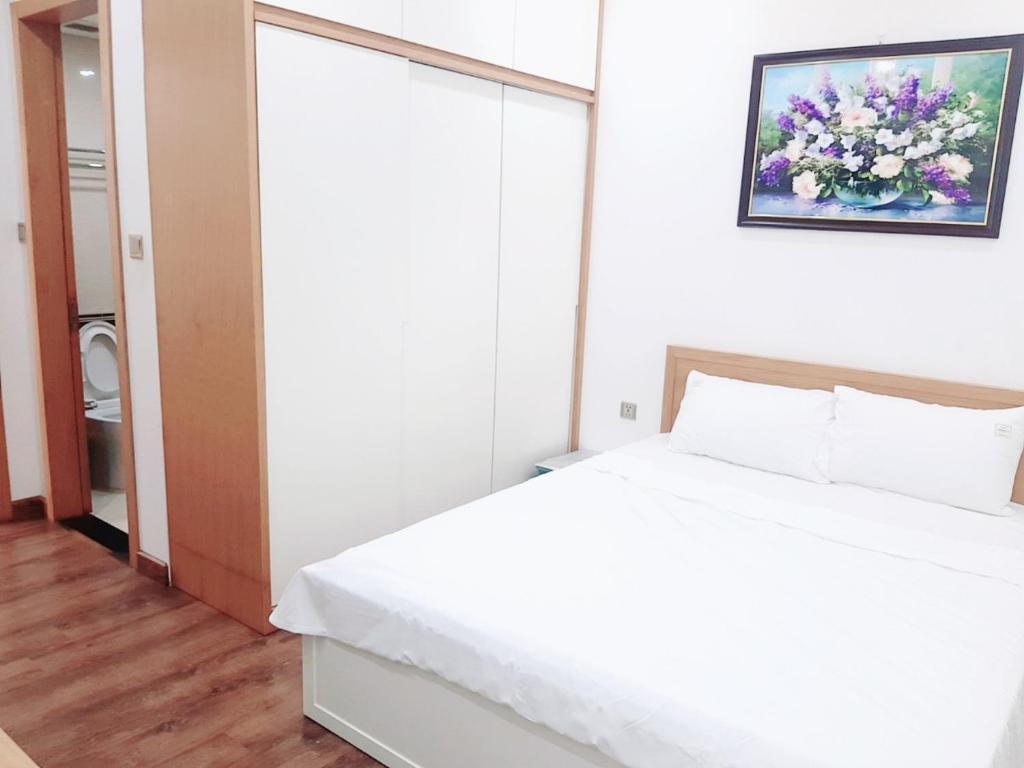 *BOM HOMESTAY* VINHOMES TIMES CITY- 2BR-LUXURY APT