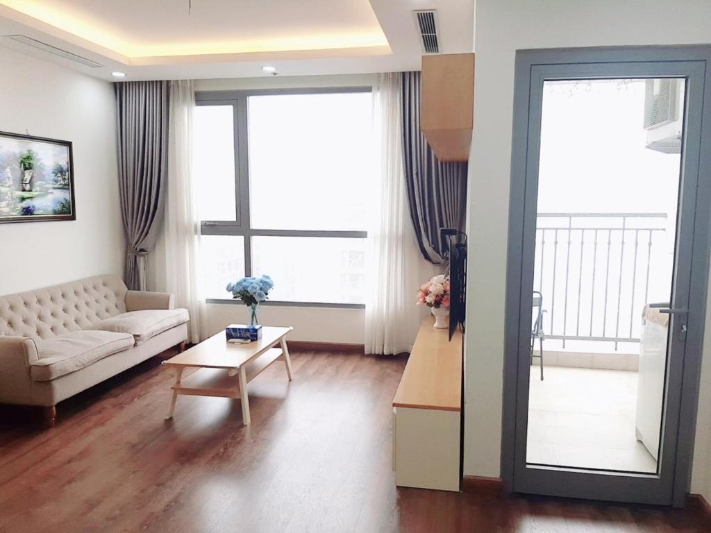 *BOM HOMESTAY* VINHOMES TIMES CITY- 2BR-LUXURY APT