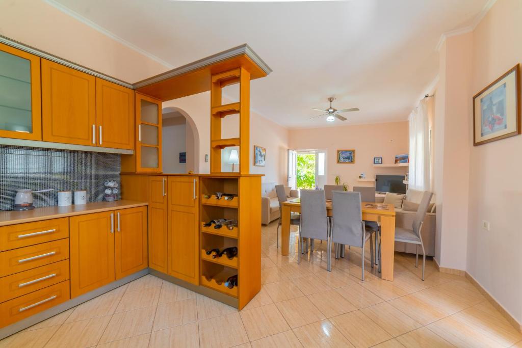 Dajana Apartments photo 4