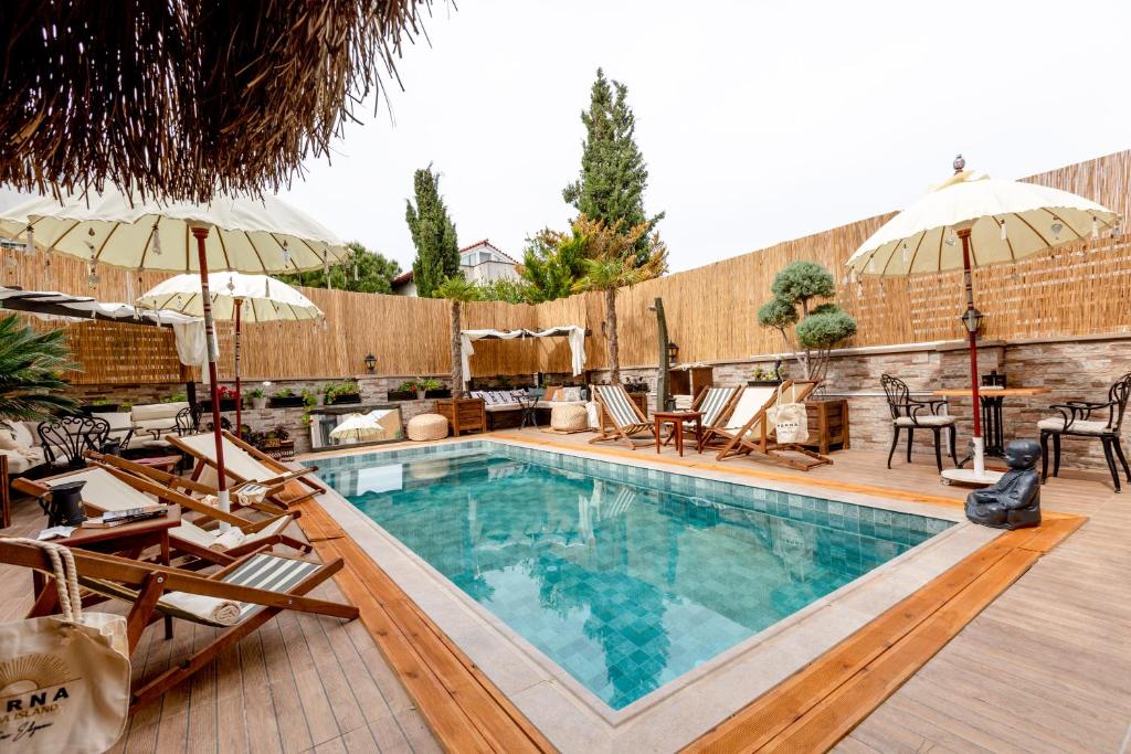 Parna Hotel photo 3