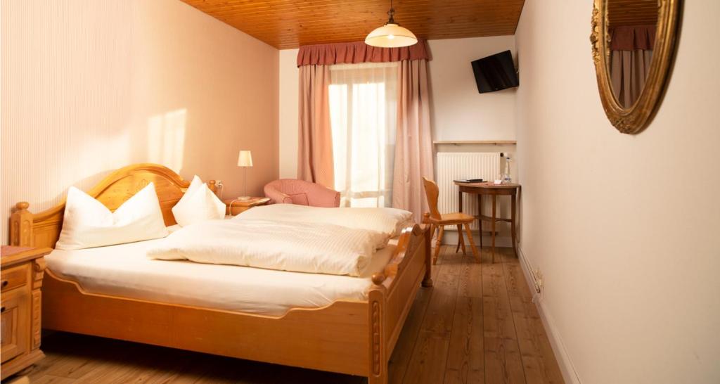 Gasthof - Hotel zur Post photo 2