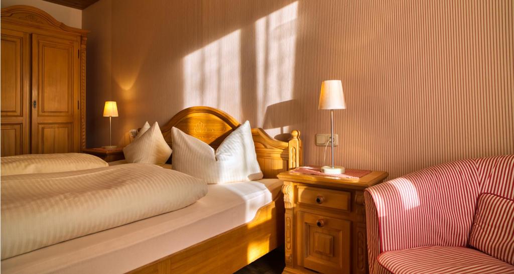 Gasthof - Hotel zur Post photo 1