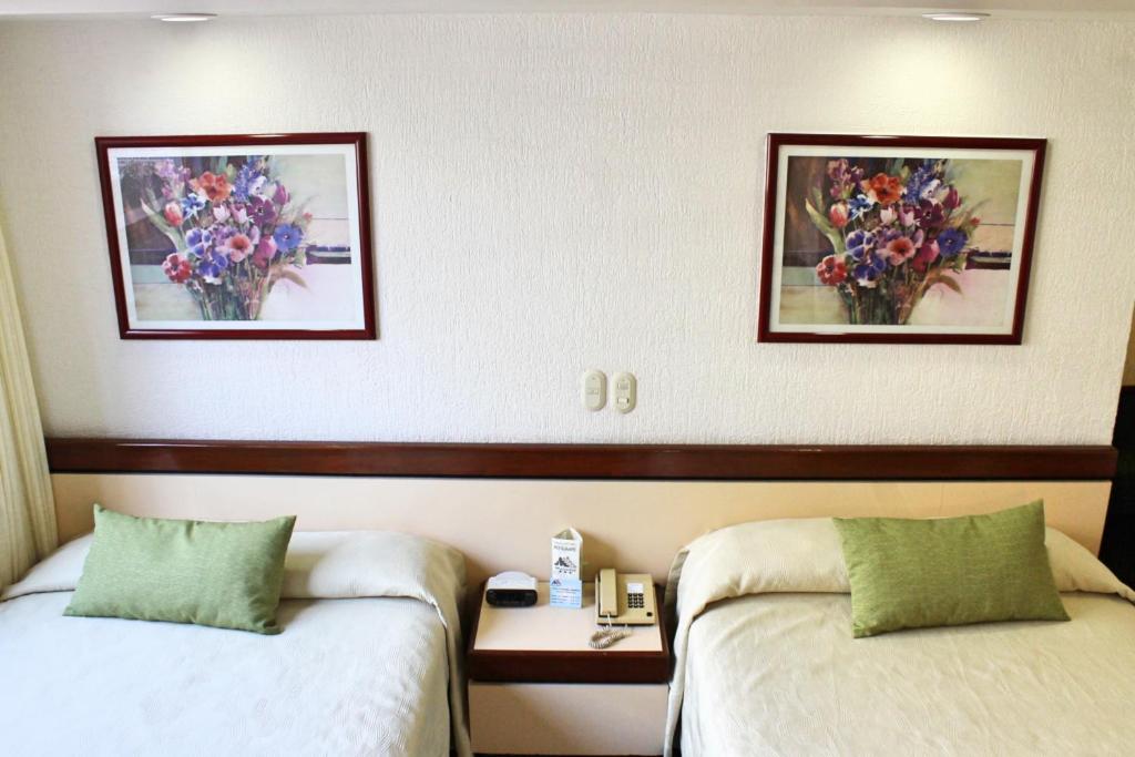Двухместный (Двухместный номер с 2 двуспальными кроватями), Hotel Manalba