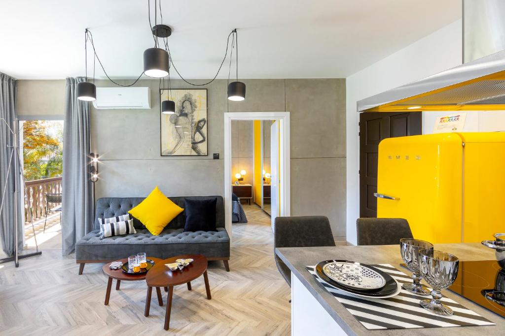 Castle Holiday Apartments photo 3
