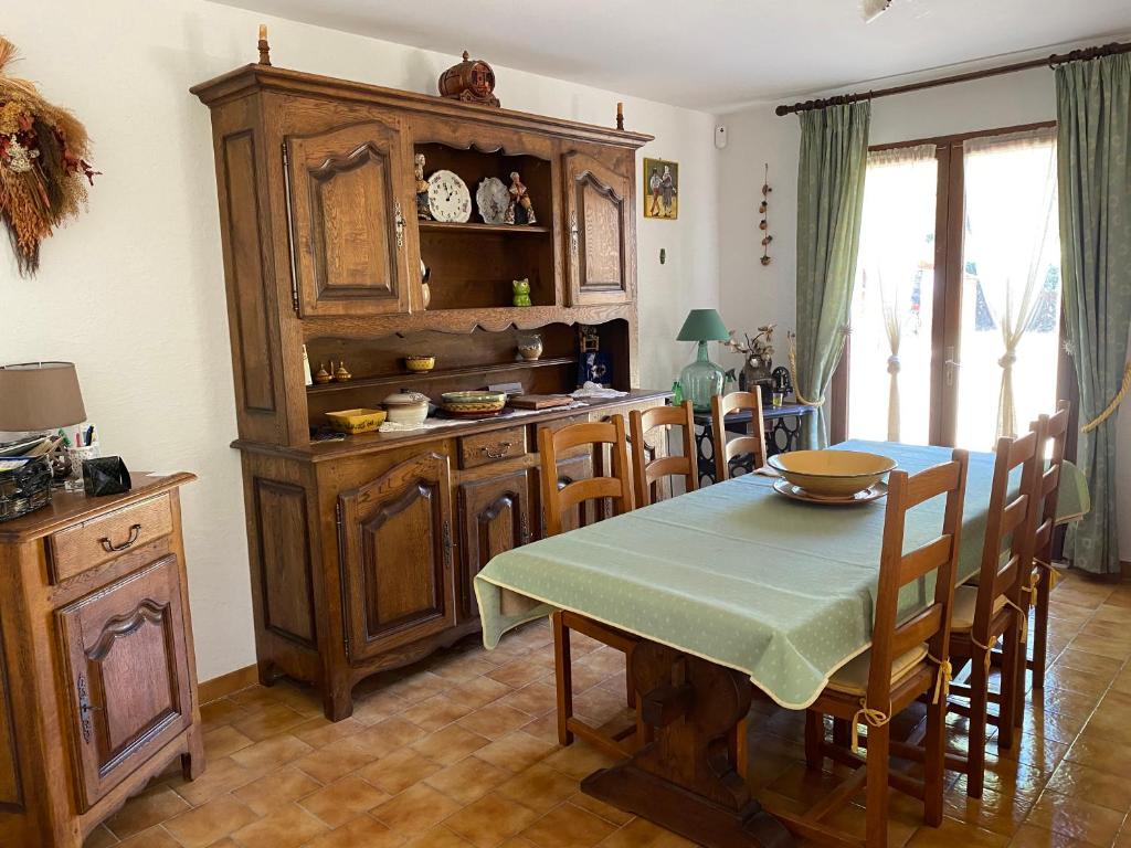 Maison provençale en campagne à Eguilles photo 3
