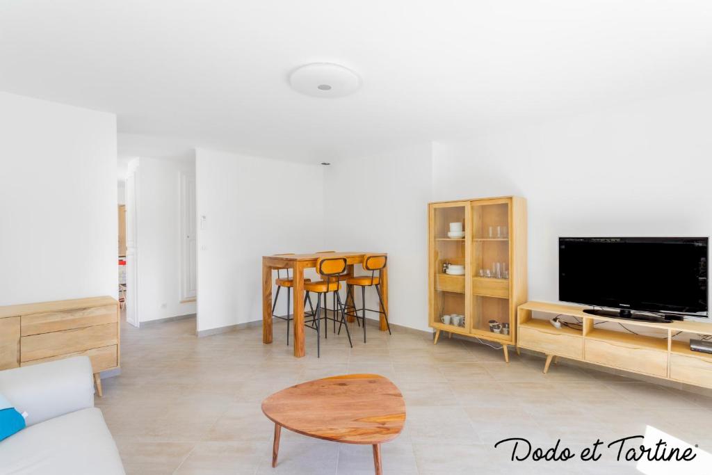Gorgeous 3 bedroom house with AC and garden - Dodo et Tartine photo 2