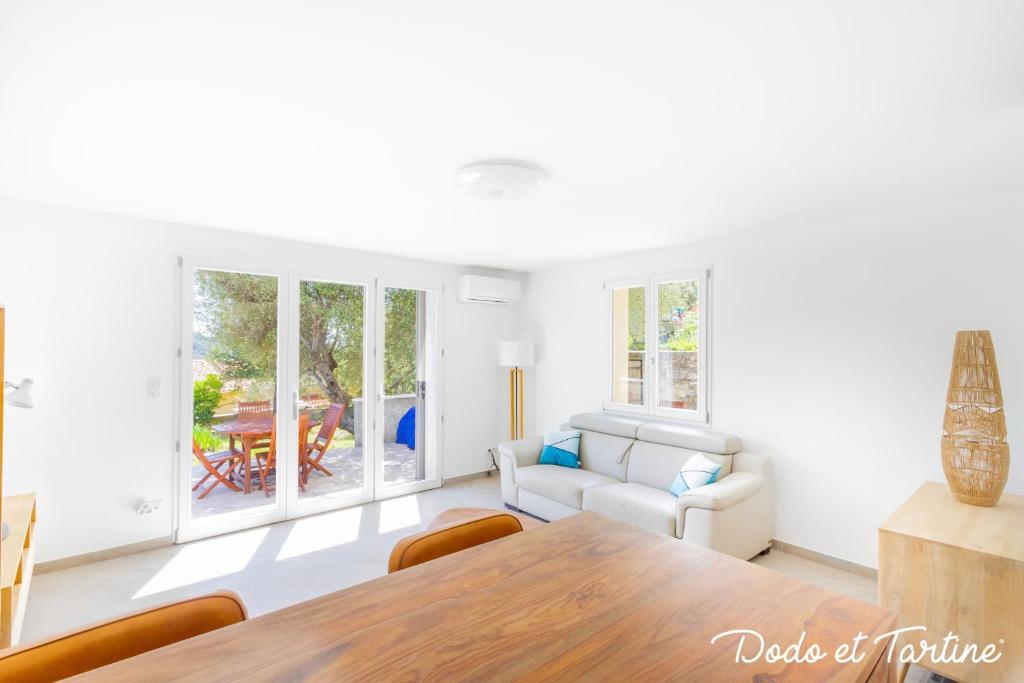 Gorgeous 3 bedroom house with AC and garden - Dodo et Tartine photo 3