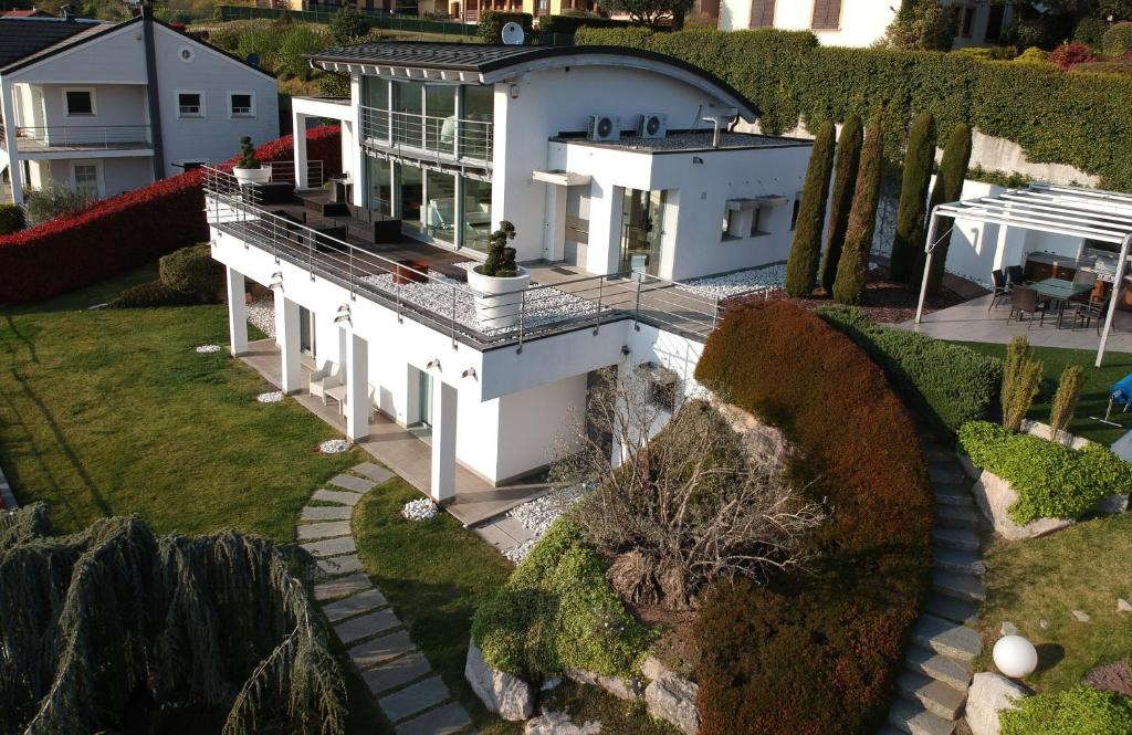 Villa Piscina photo 1