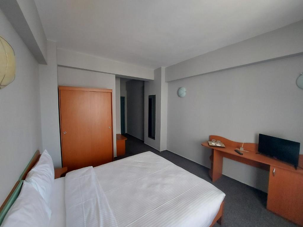 Двухместный (Стандартный двухместный номер с 1 кроватью), Elizeu Hotel