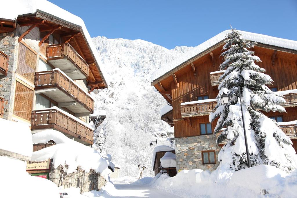 Chalet Bouquetin- Ecureuil 2 for 10 to 14 people photo 2