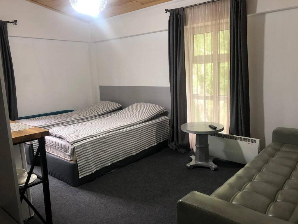 Zaton Guesthouse - Tap to explore photos