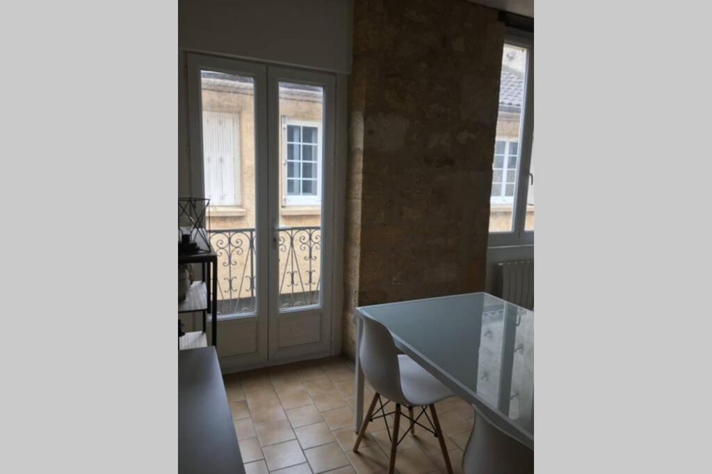 Maison de ville dans une citée médiévale photo 3