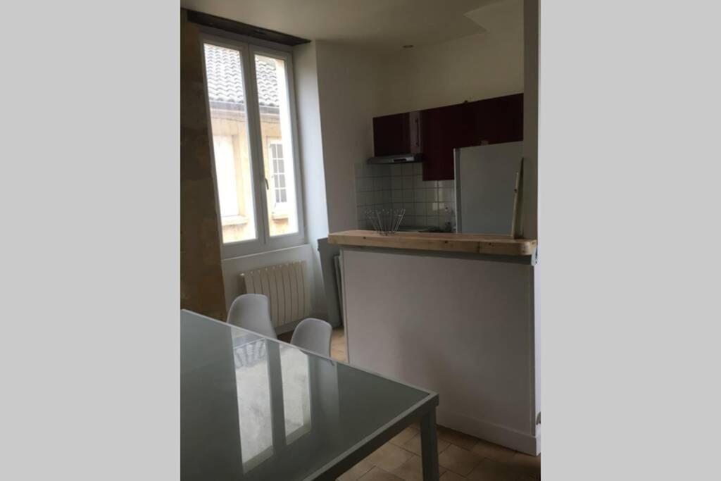 Maison de ville dans une citée médiévale photo 4
