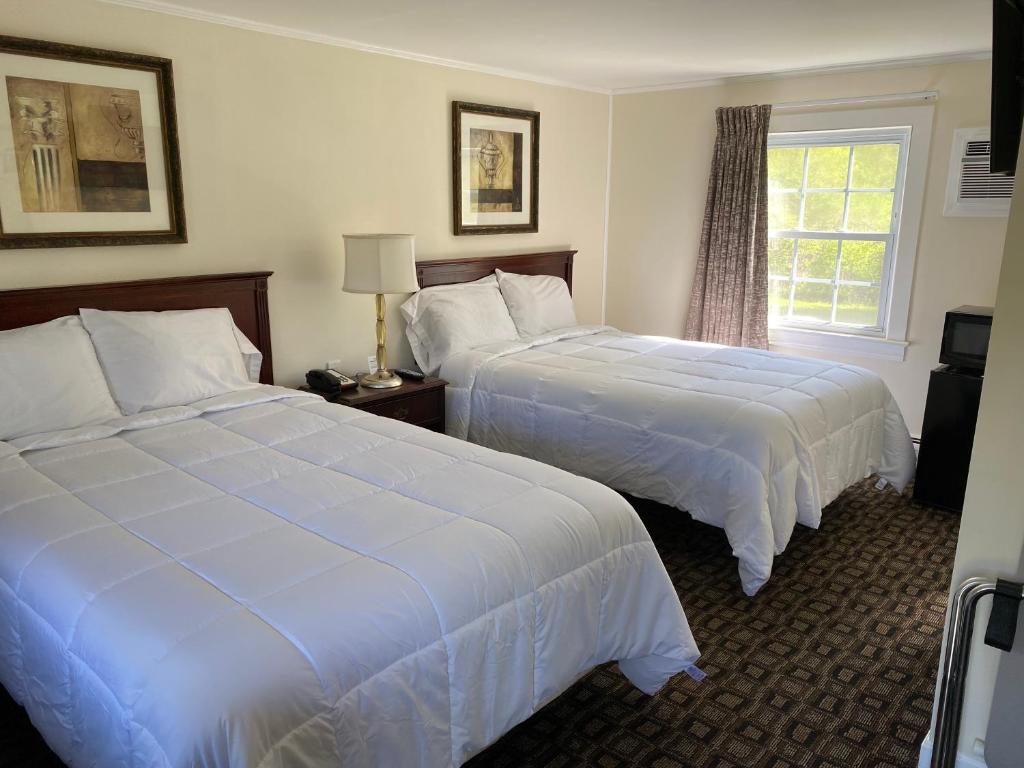 Villager Motel photo 3