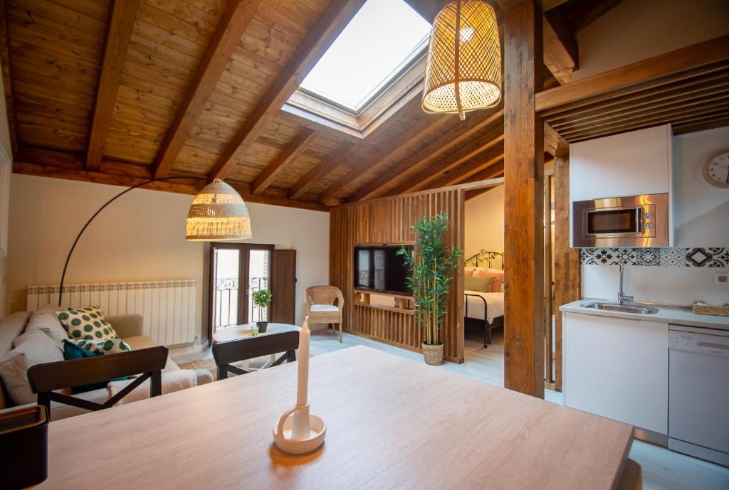 Apartamentos UXAMA LUXURY EPONA photo 4