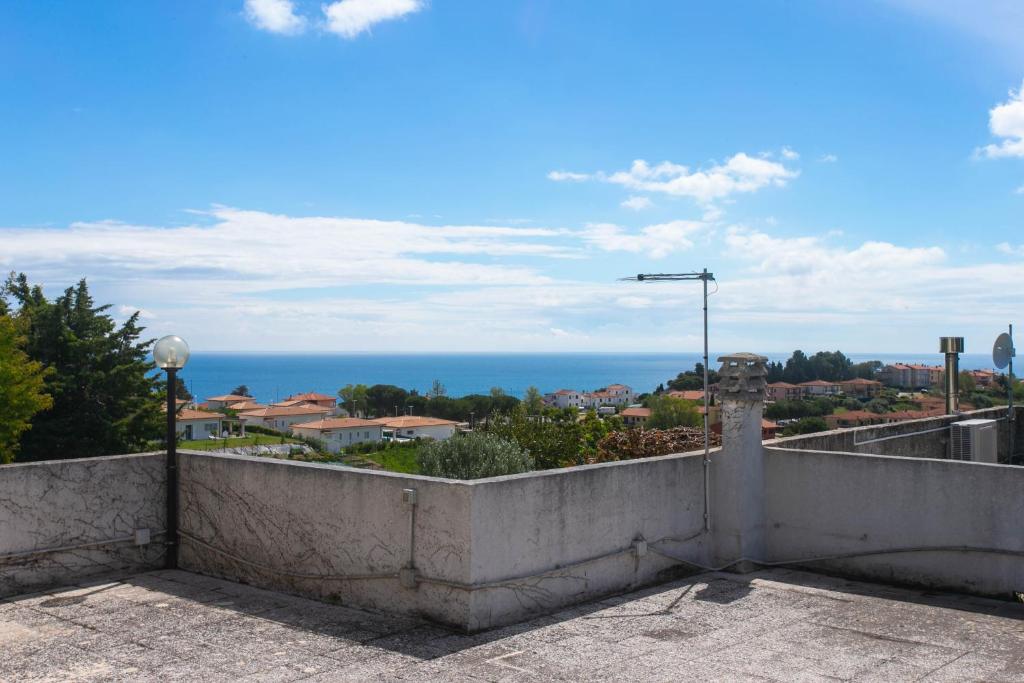 N232 - Numana, pentalocale con giardino in residence con piscina photo 1