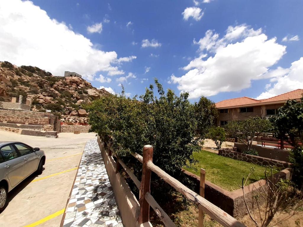 La Fontain Resort Al Shafa photo 2