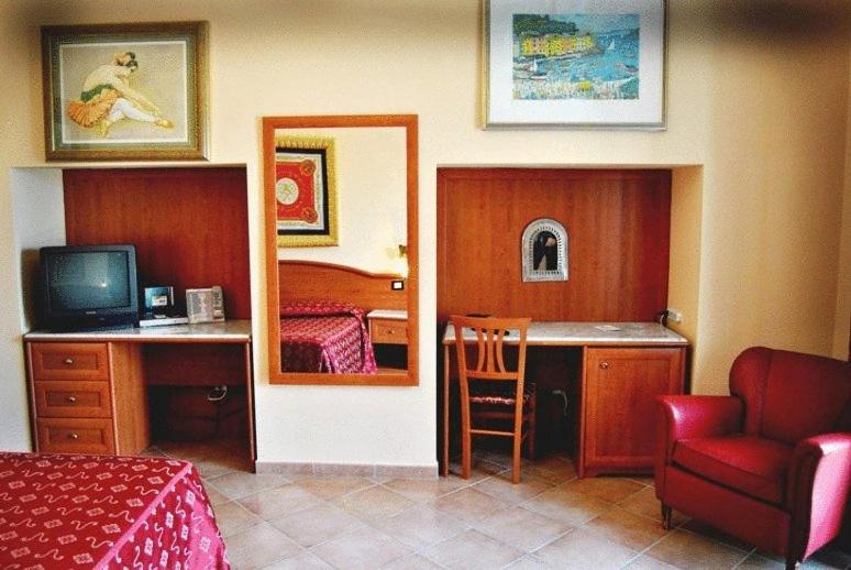 Hermitage Capua Hotel photo 3