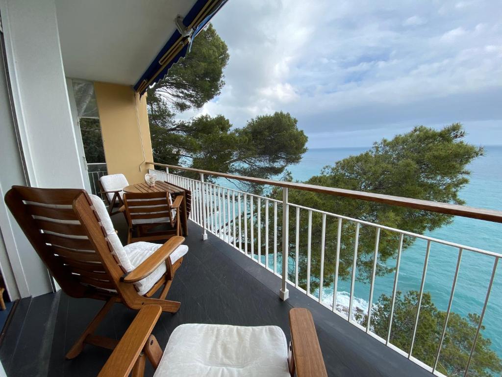 LIGURIA HOLIDAYS - Delizioso con spiaggia privata photo 3