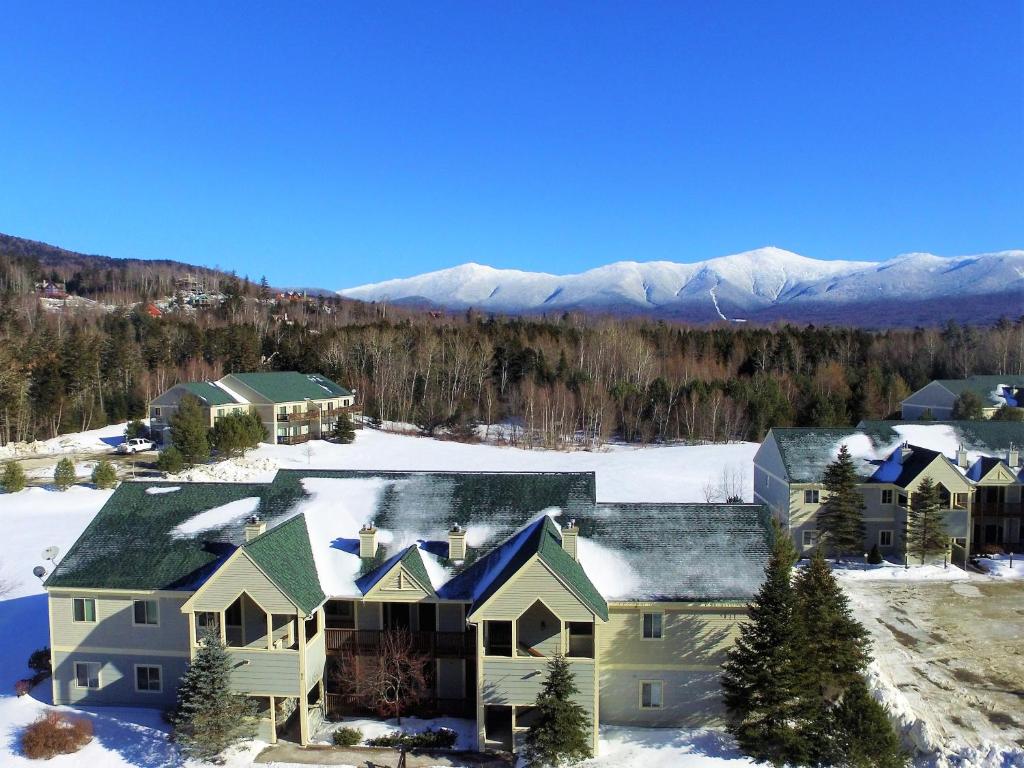 S3 AWESOME VIEW OF MOUNT WASHINGTON! Family getaway in Bretton Woods image