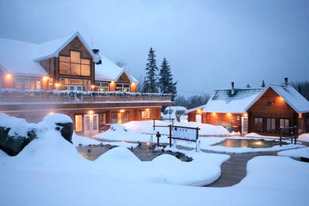 Refuge du Massif - Halte au cœur du village photo 1