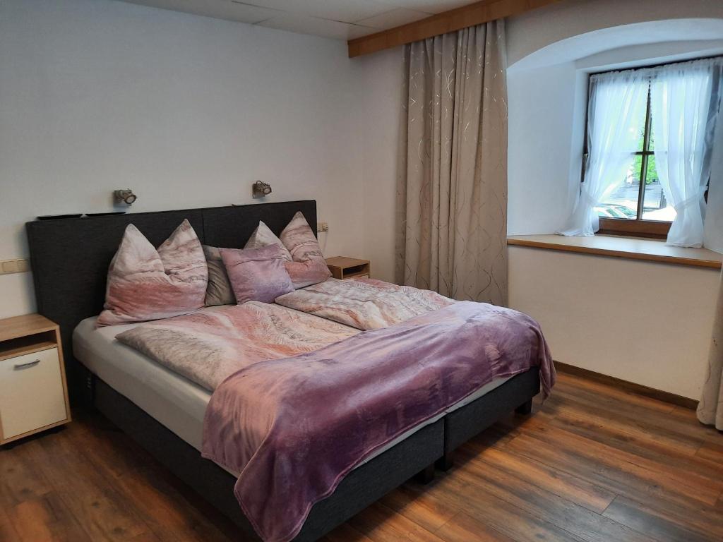 Gasthof Erzherzog Rainer - Zimmer und Ferienwohnung photo 4