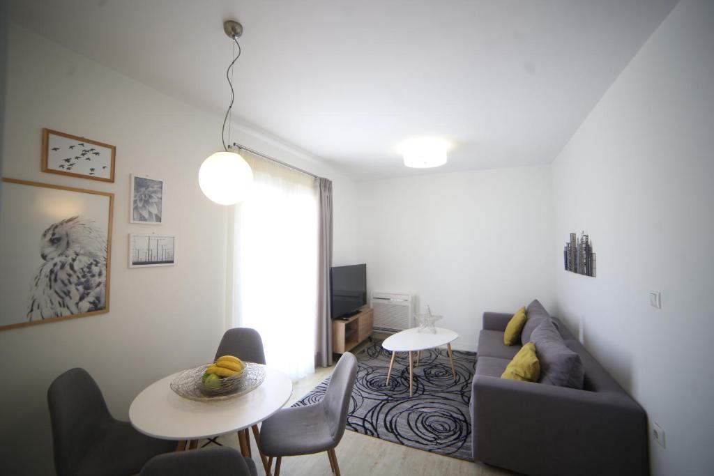 Апартаменты (Апартаменты в пентхаусе), Athens Morum City Apartments