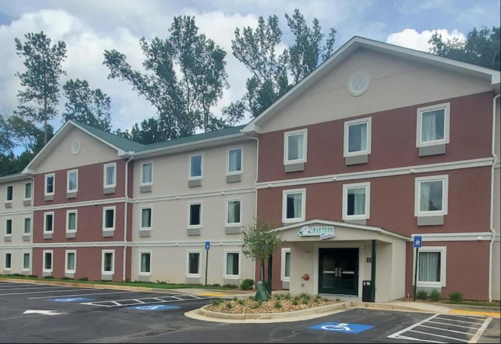 Savannah Suites Atlanta Airport image