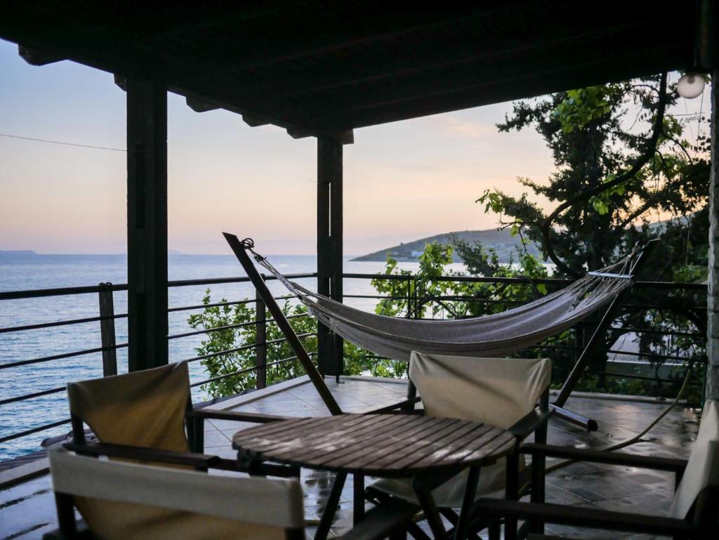 Seaside Duplex Stone Villa photo 2