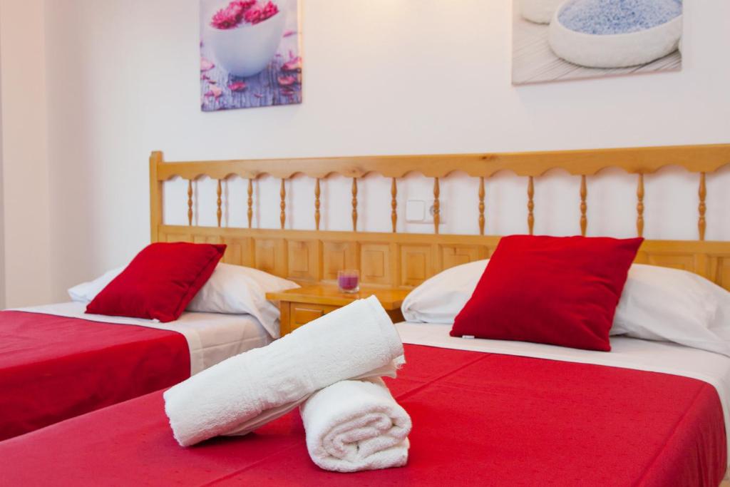 Apartamentos Puet photo 1