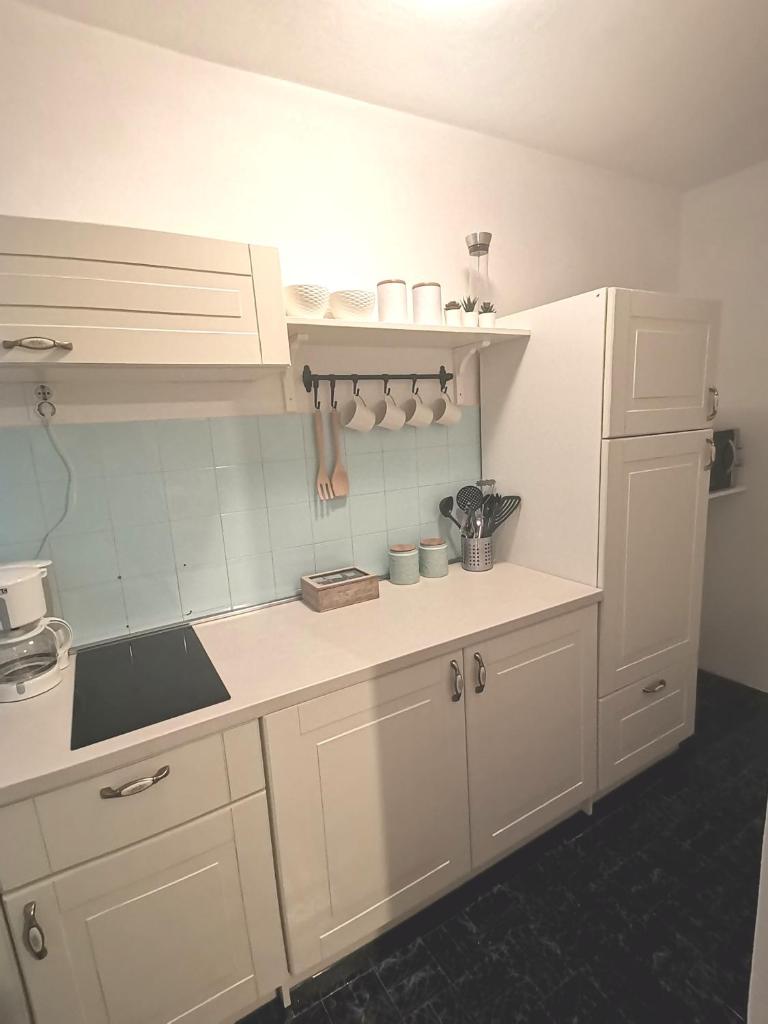 Apartment Lora photo 2