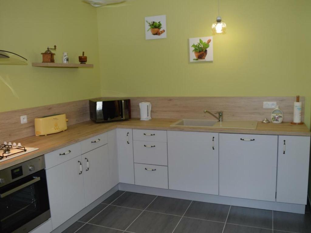 Gîte Braye-Sous-Faye, 4 pièces, 6 personnes - FR-1-381-214 photo 1