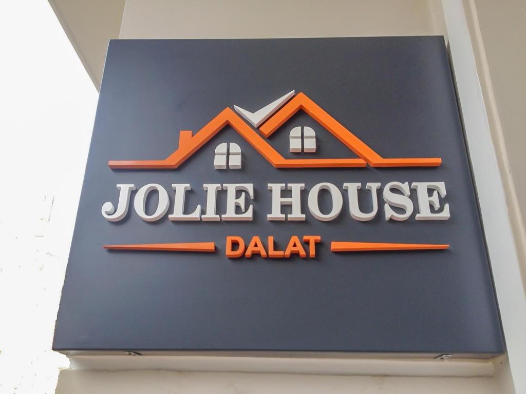 Jolie House