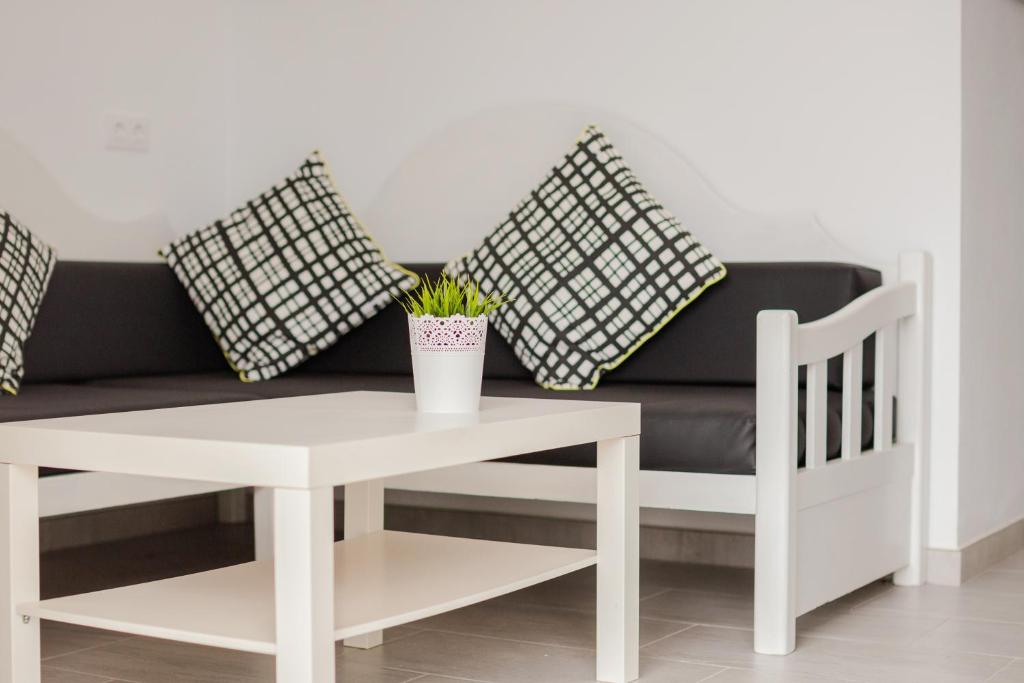 Apartmento con terraza privada-c1 photo 4