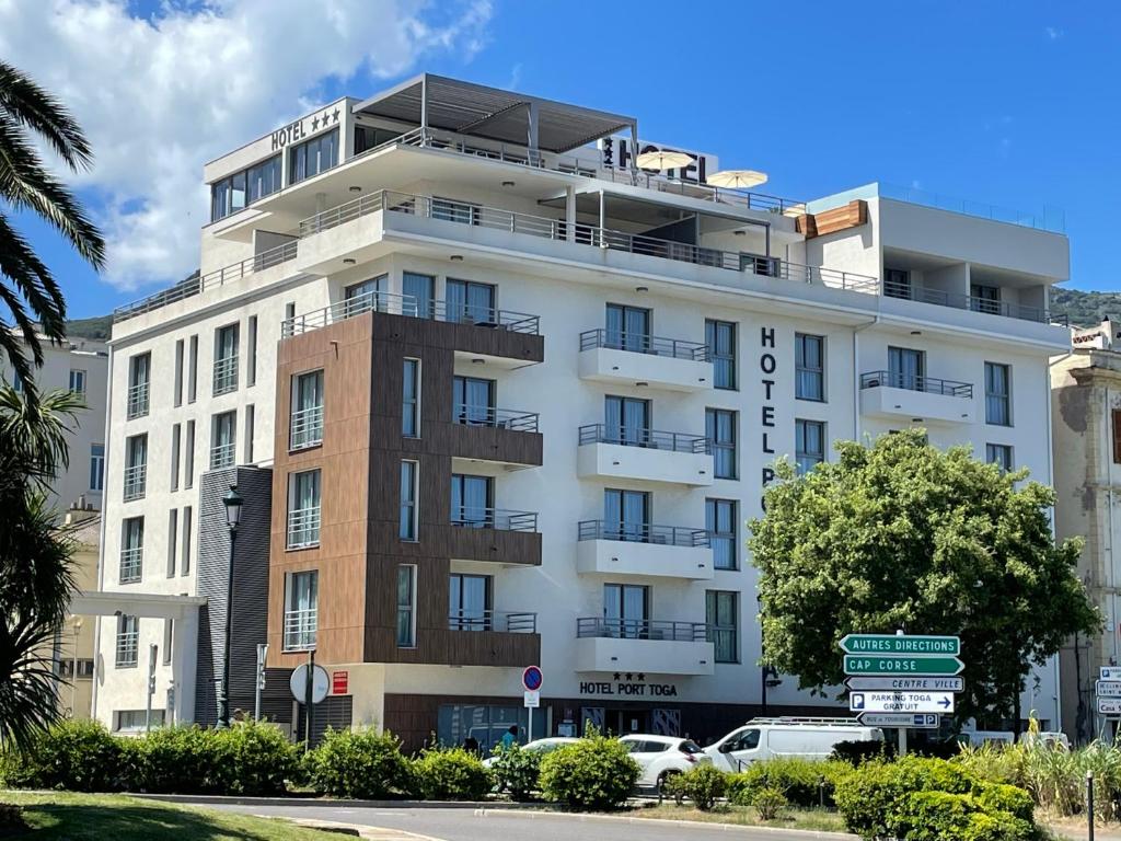 Hotel Port Toga photo 1