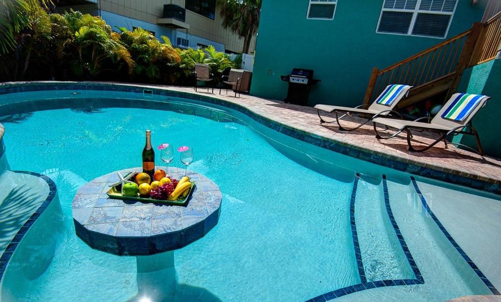 Caribbean Surf by Beach Retreats photo 3