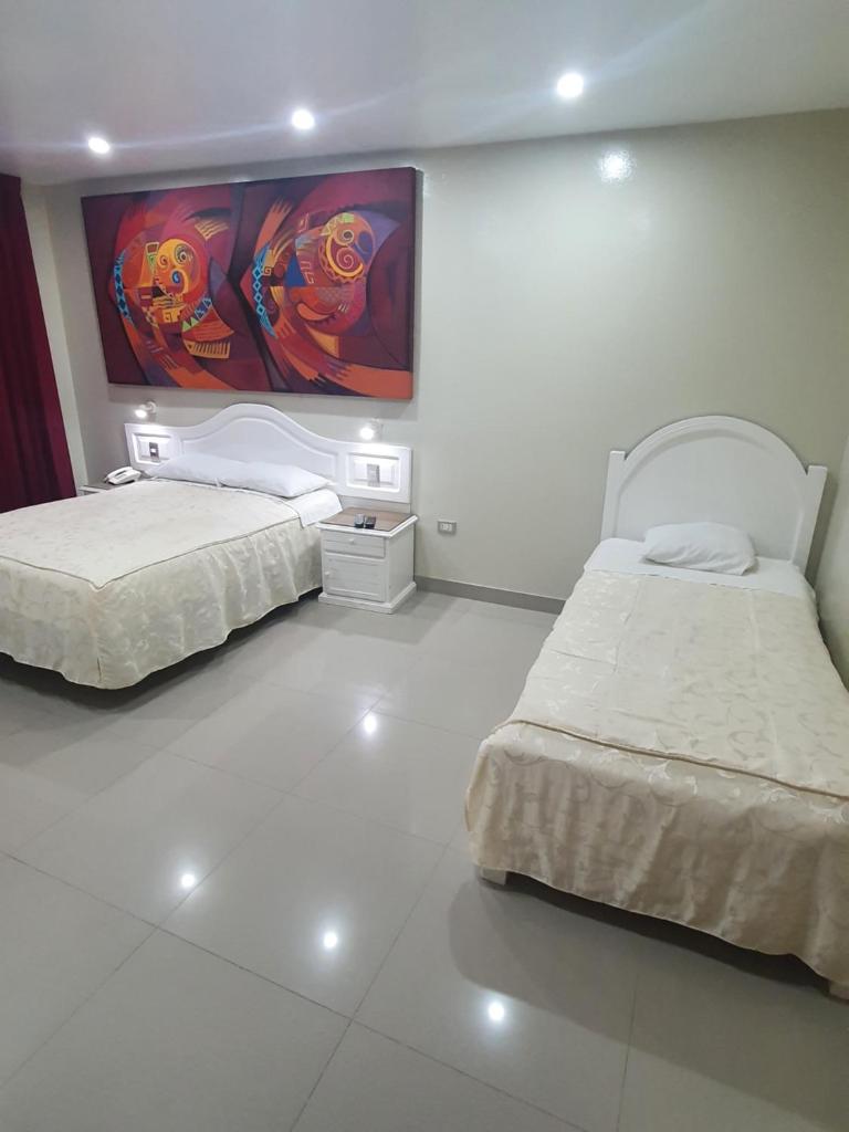 HOTEL CENTRAL photo 3