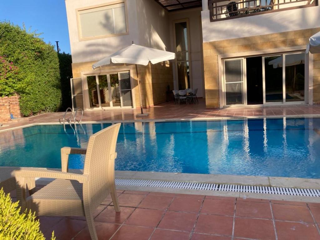 Relaxation Villa with private pool photo 4