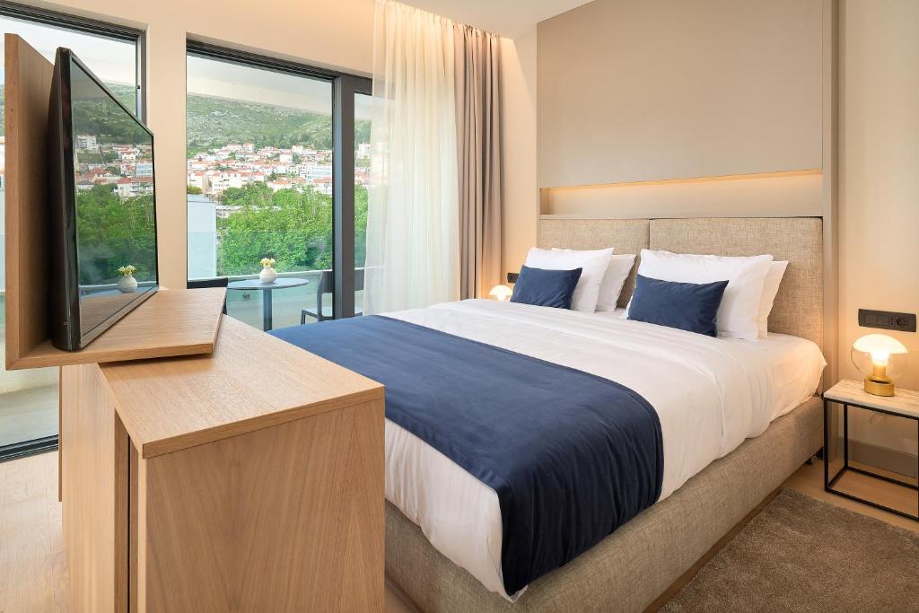 Boutique Hotel Porto Room Type - Junior Suite with Balcony