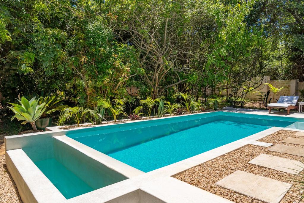 private pool cottage diani beach photo 4