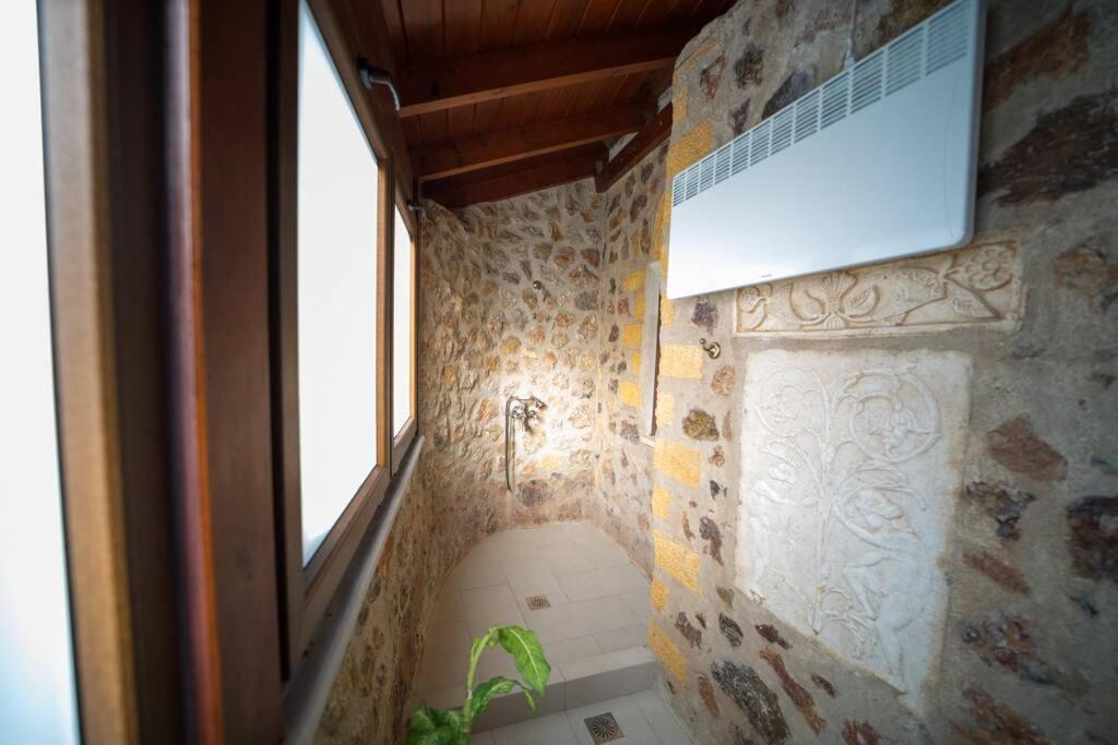 Stone Villa Lagonisi photo 4