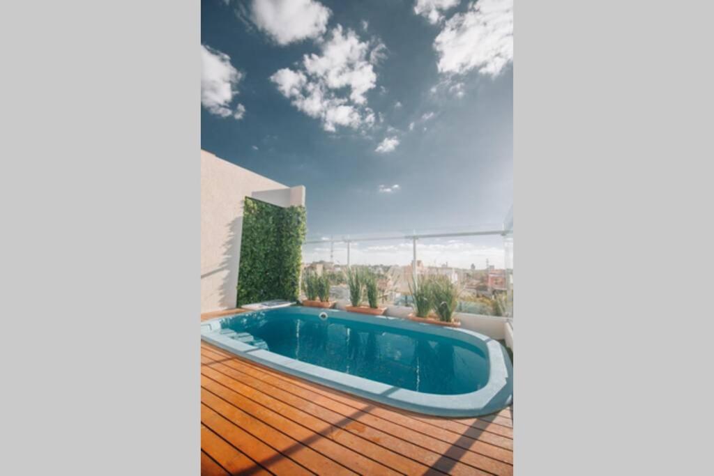 N1A2 - New, Nice, for Long and Short Stay photo 1