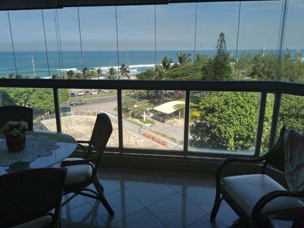 Apartamento frente mar, Posto 5 - Barra da Tijuca photo 2
