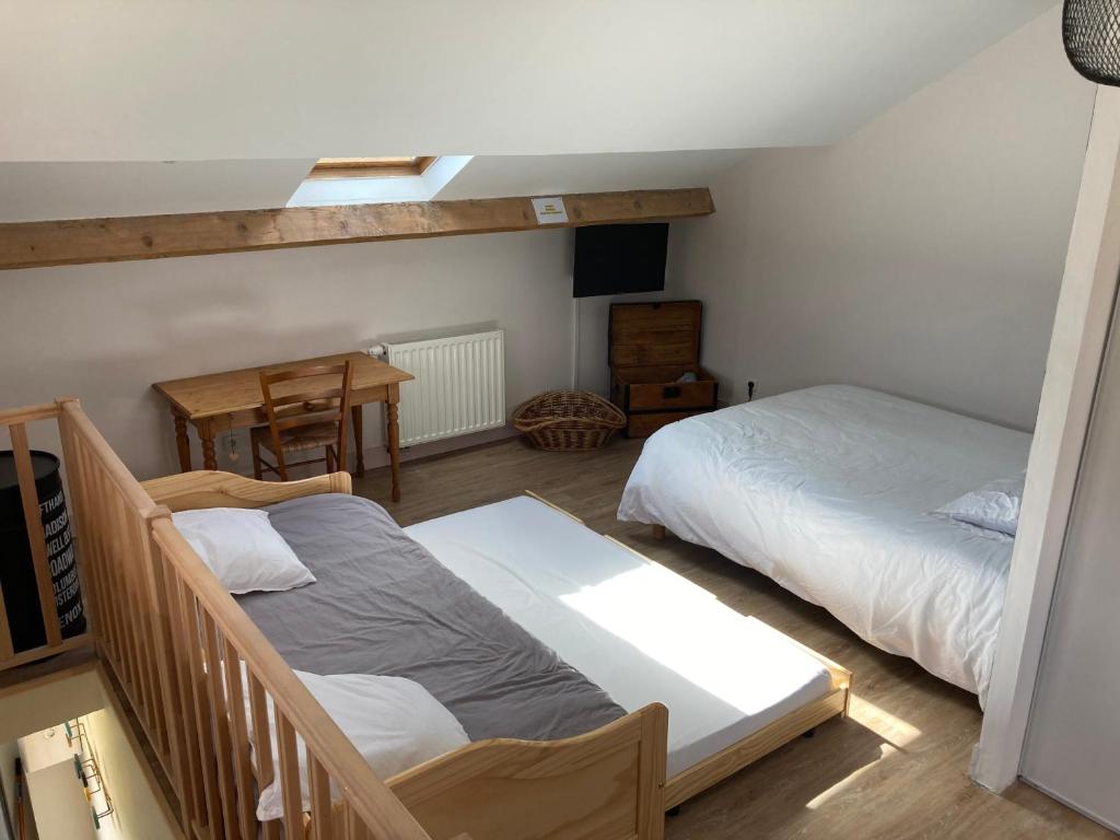 Studio proche Orleans centre photo 3