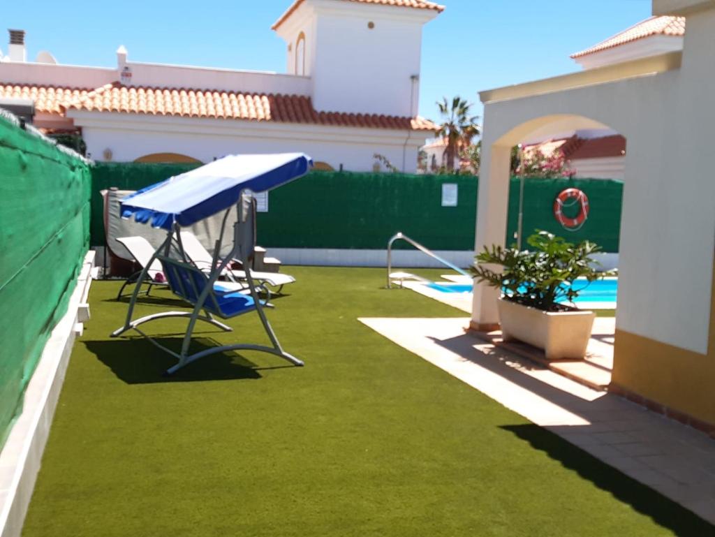 Villa Dwarika, Home Away From Home - Private heated pool photo 4